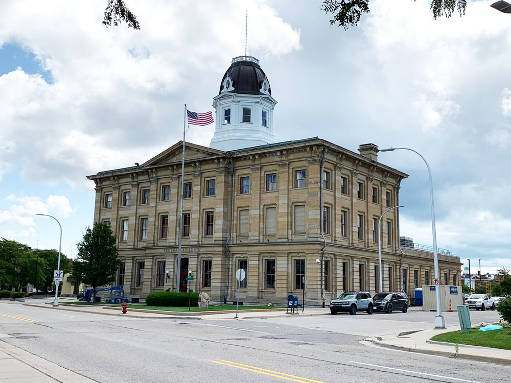 Port-Huron-Federal-Building-4